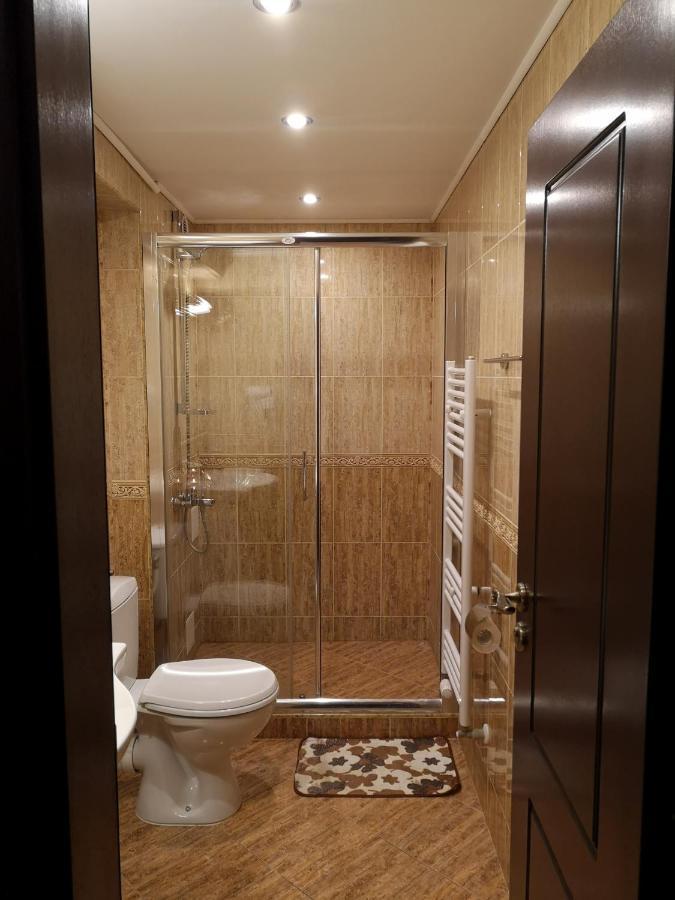 Izvor Hotel "Изворъ" Shipot Ngoại thất bức ảnh